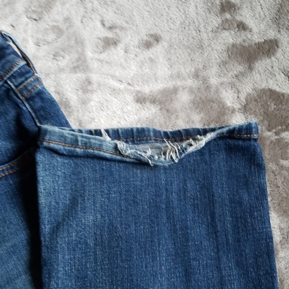 Jeans - Picture 2 of 3